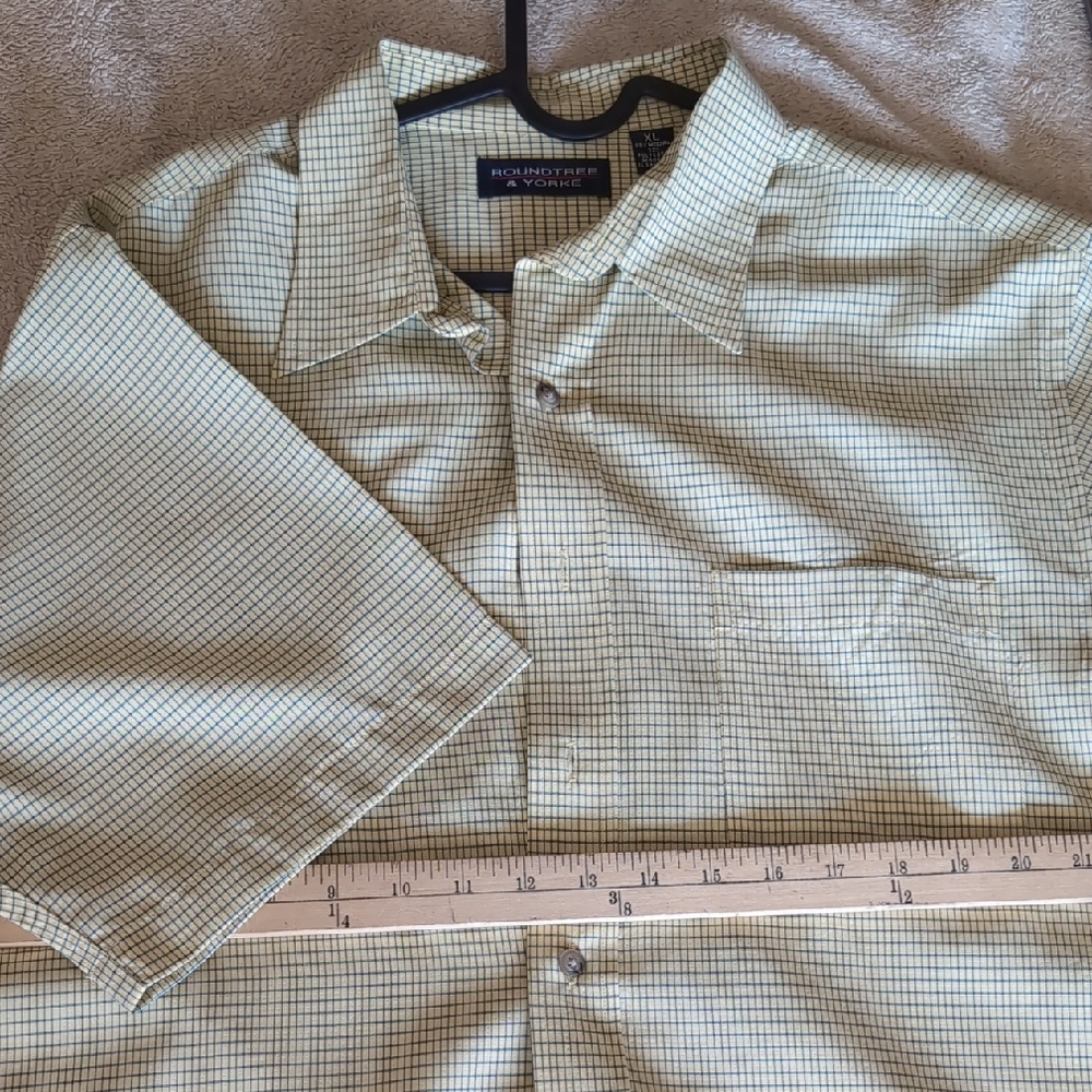 Roundtree & Yorke Green Casual Button Down Shirt